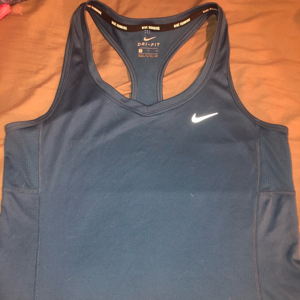 Nike blue workout tank